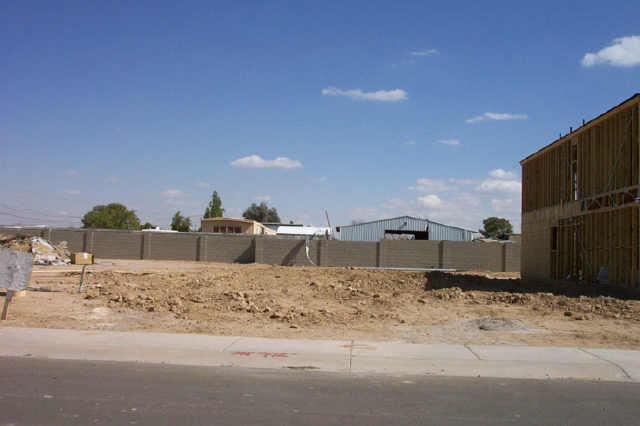 5615 S 11th Dr., Phoenix, AZ 85041