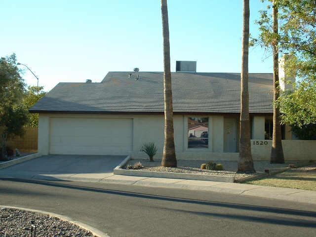 1520 W Ileso Cir., Mesa, AZ 85202