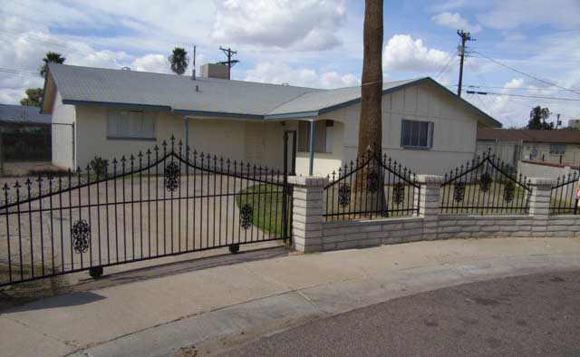 2912 N 54th Ave., Phoenix, AZ 85031