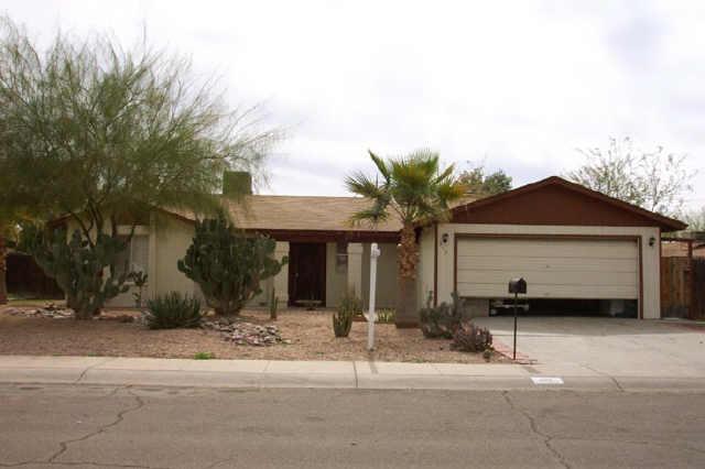 919 W Mission Dr., Chandler, AZ 85225