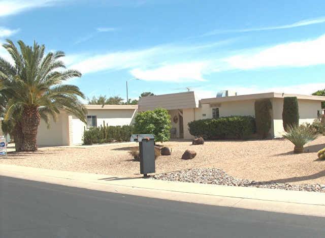 10605 W Carob Dr., Sun City, AZ 85373