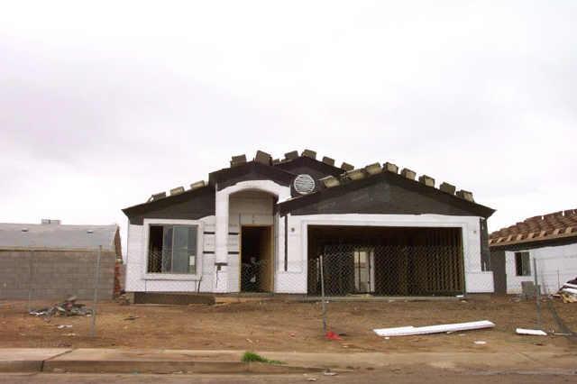 2111 W Roeser Rd., Phoenix, AZ 85041