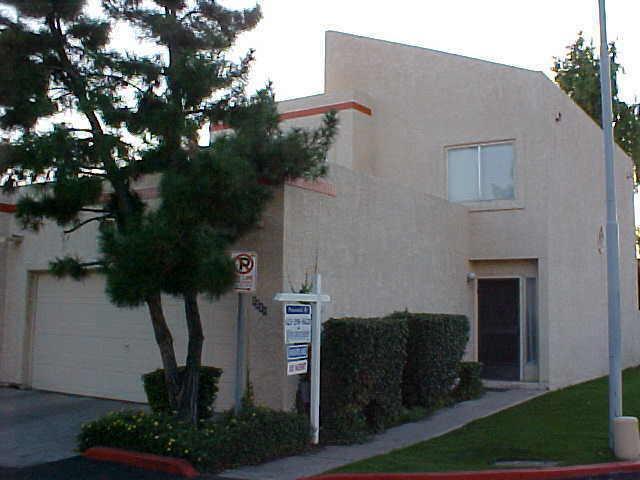 9238 N 47th Dr., Glendale, AZ 85302