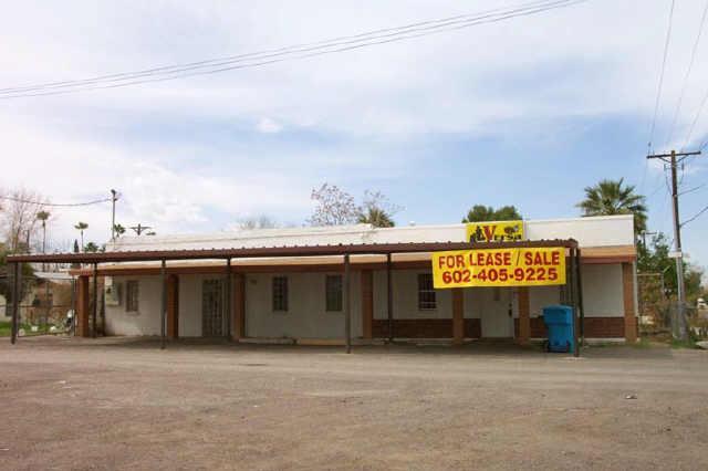 17 W Alta Vista Rd., Phoenix, AZ 85041