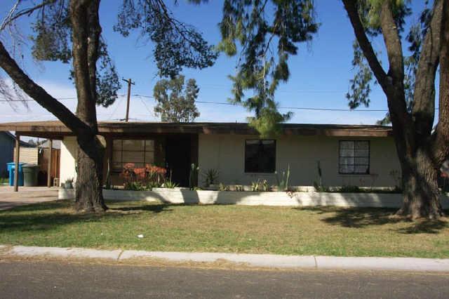 2036 W Denton Ln., Phoenix, AZ 85015