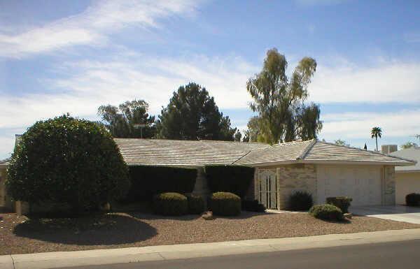 10101 W Willowcreek Cir., Sun City, AZ 85373