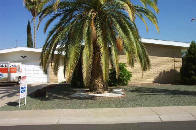 16837 N Meadow Park Dr., Sun City, AZ 85351