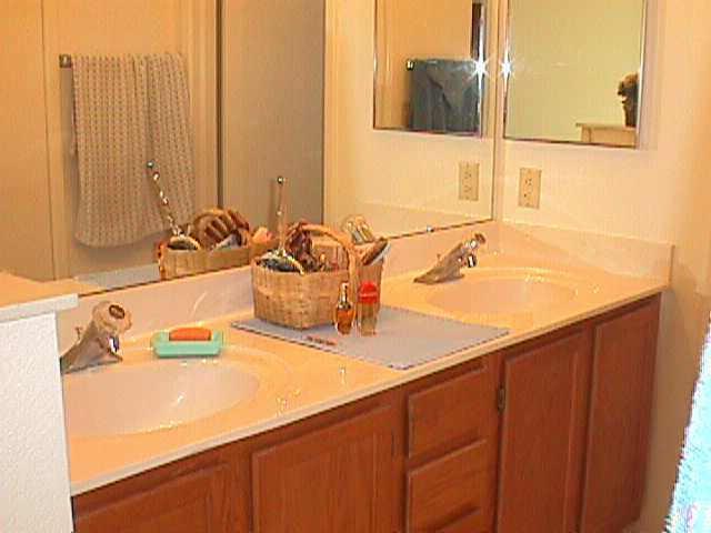 1733 E Carter Rd., Phoenix, AZ 85042