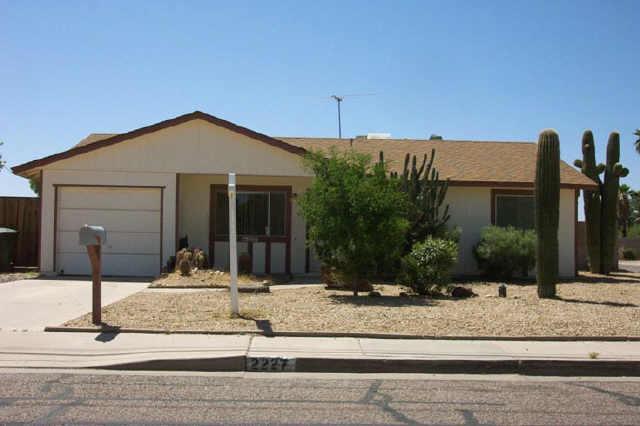 2227 E Paradise Ln., Phoenix, AZ 85022