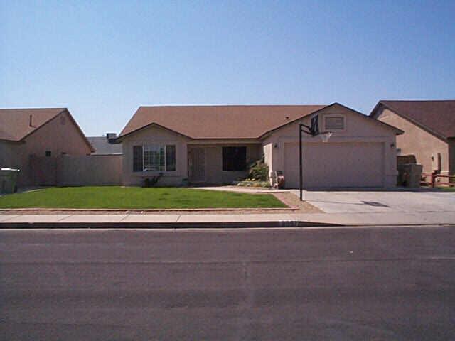 8951 W Sierra Vista Dr., Glendale, AZ 85305