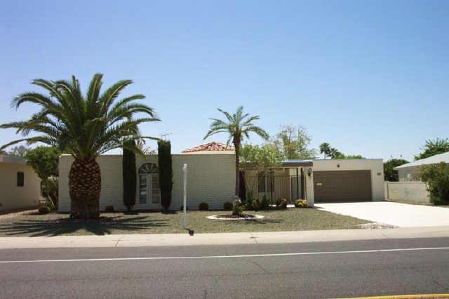 9421 W Greenway Rd., Sun City, AZ 85351