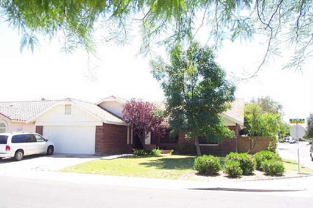 1027 E Hearne Way, Gilbert, AZ 85234