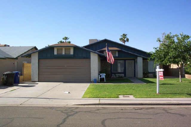 2949 E Gable Cir., Mesa, AZ 85204