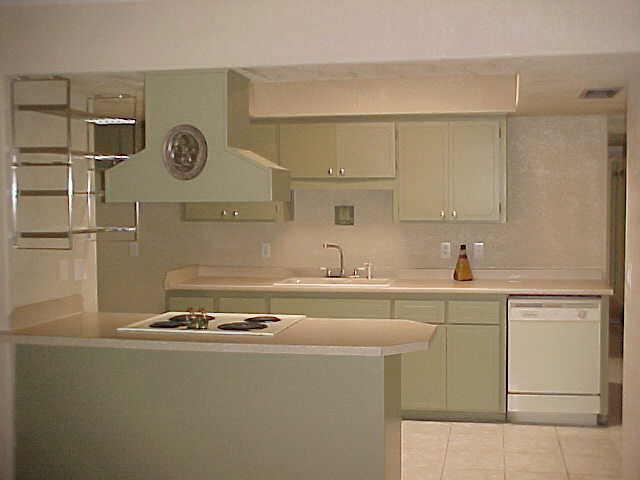 4800 S La Rosa Dr., Tempe, AZ 85282