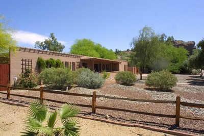 4418 E Arlington Rd., Phoenix, AZ 85018