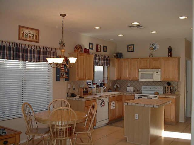 4040 W Hackamore Dr., Glendale, AZ 85310