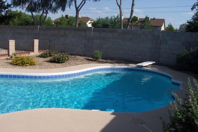 6213 W Zoe Ella Way, Glendale, AZ 85306