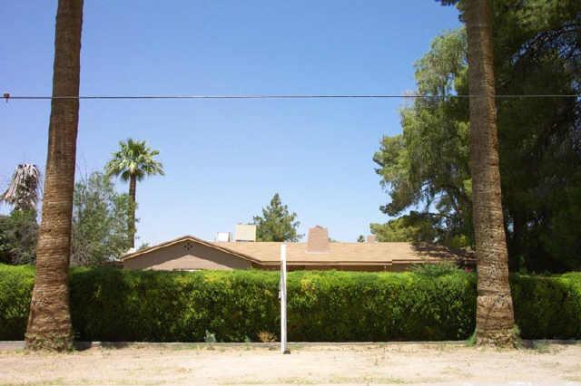 40 E Carter Rd., Phoenix, AZ 85042