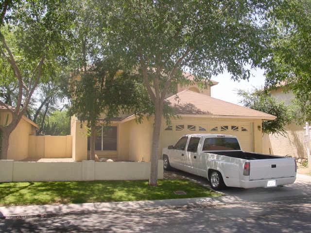 10220 N 65 Ln., Glendale, AZ 85302