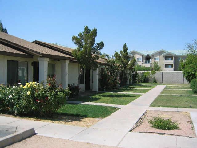 2816 Capri Cir., Mesa, AZ 85204