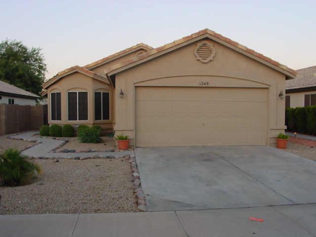 1249 N Woodburne Dr., Chandler, AZ 85224