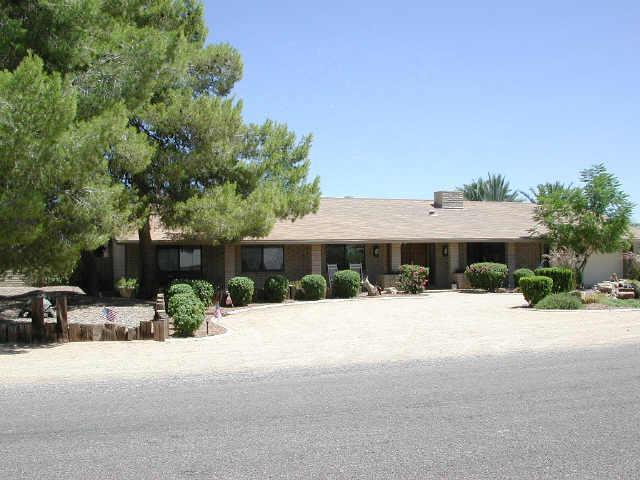 8952 W Camino Del Oro St., Peoria, AZ 85383