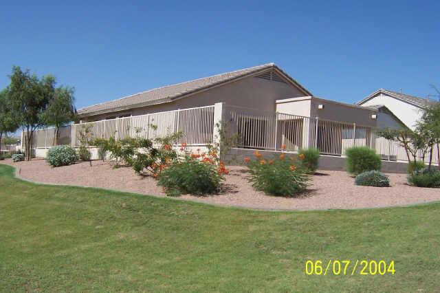 2717 E Catalina Ave., Mesa, AZ 85204