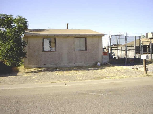 706 W Southgate Ave., Phoenix, AZ 85041