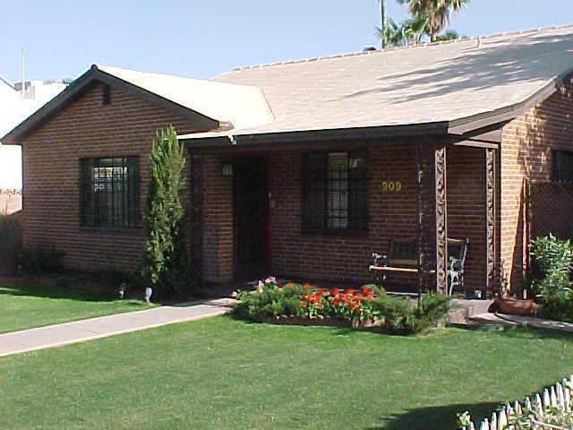 909 W Portland St., Phoenix, AZ 85007
