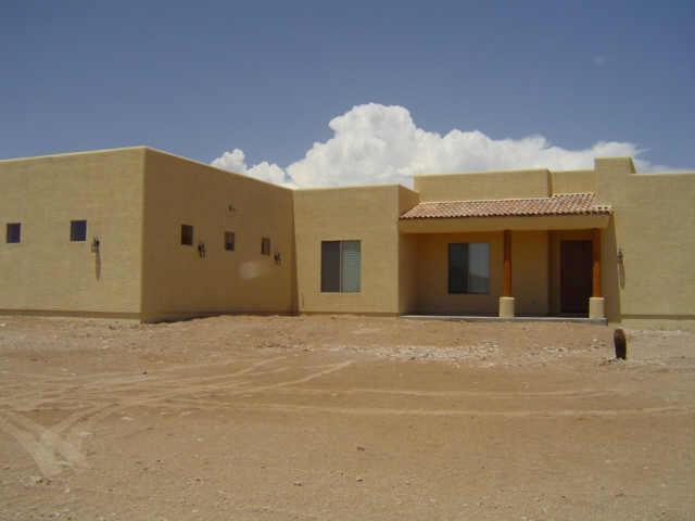 2056 E Circle Mountain Rd., Phoenix, AZ 85086