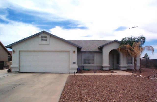8697 W Reventon Dr., Arizona City, AZ 85123