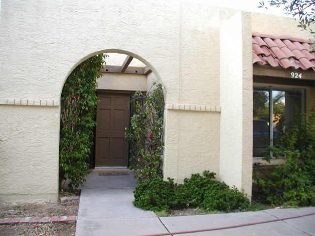 924 W Straford Dr., Chandler, AZ 85225