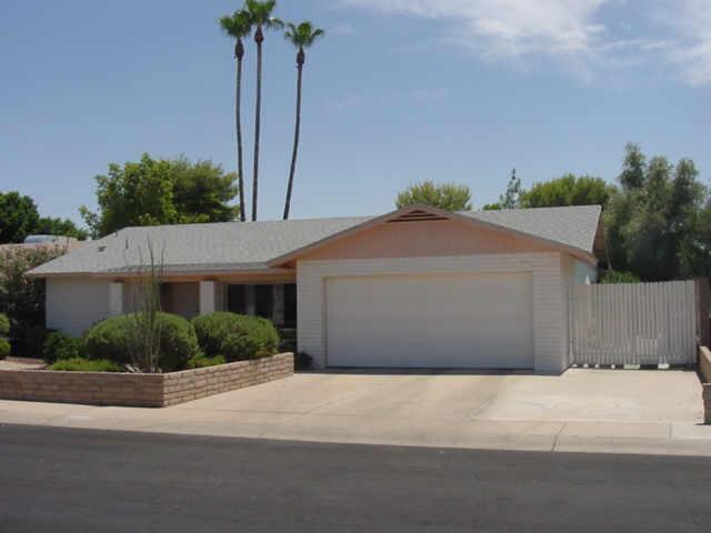 2725 W Nopal Cir., Mesa, AZ 85202