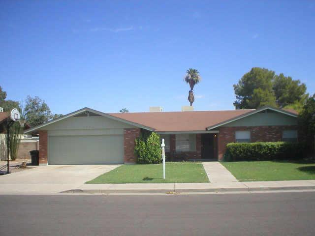 2442 E Evergreen St., Mesa, AZ 85213