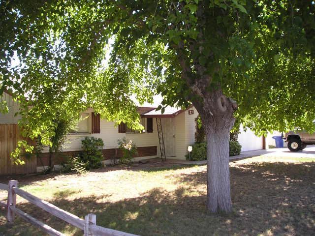 33 E Erie Dr., Tempe, AZ 85282