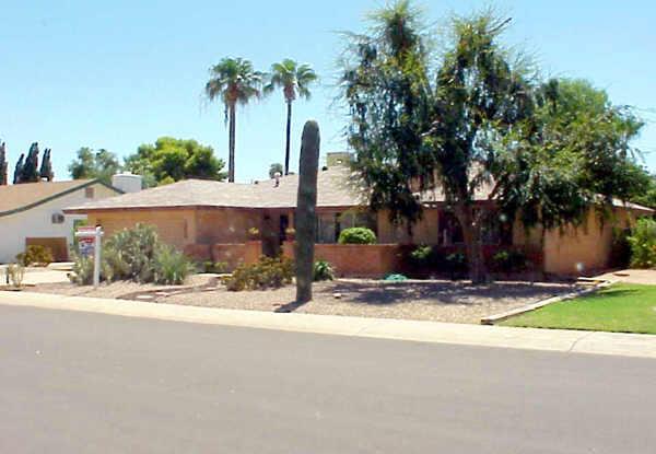 1959 E Laguna Dr., Tempe, AZ 85282