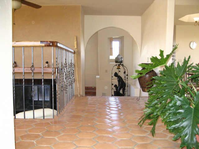 2362 W Irvine Rd., Phoenix, AZ 85086