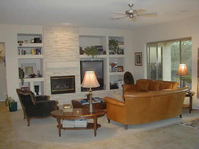 41719 N Rolling Green Way, Anthem, AZ 85086