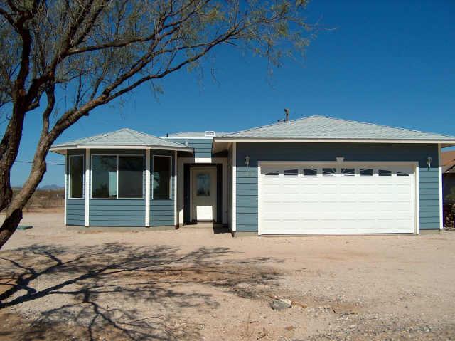 32208 S Center St., Wittmann, AZ 85361