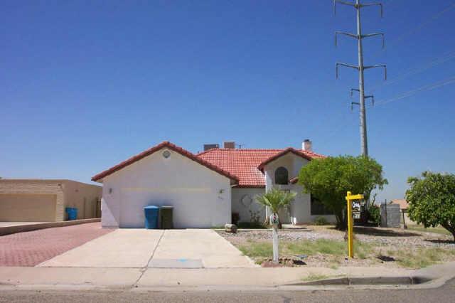 7422 S 20th St., Phoenix, AZ 85042