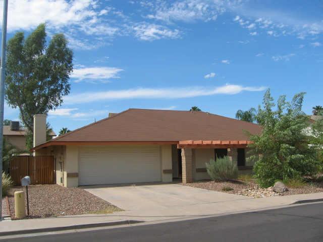 2424 S Stewart St., Mesa, AZ 85202