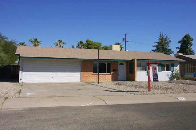3202 E Roveen Ave., Phoenix, AZ 85032