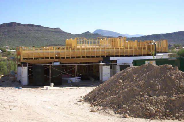 42805 N 11th Ave., New River, AZ 85087