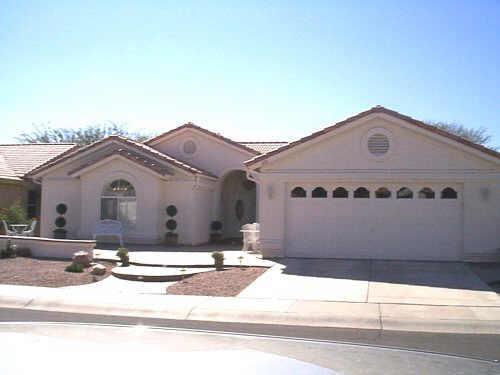 373 Champagne Dr., Sun Lakes, AZ 85248