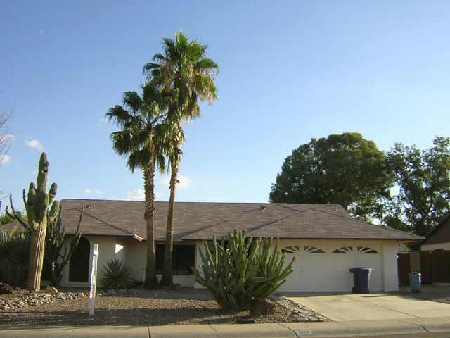 909 W Strahan Dr., Tempe, AZ 85283