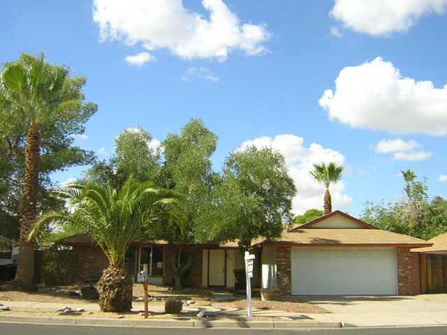 2718 S Longmore St., Mesa, AZ 85202