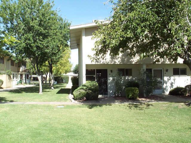 8211 E Garfield St. #J-24, Scottsdale, AZ 85257