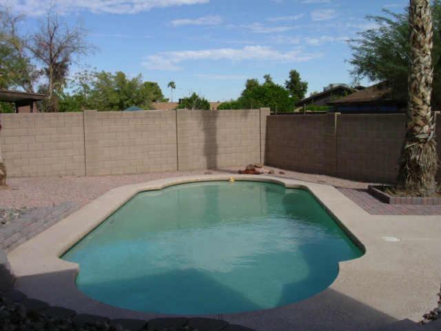 3941 S Roberts Rd., Tempe, AZ 85282