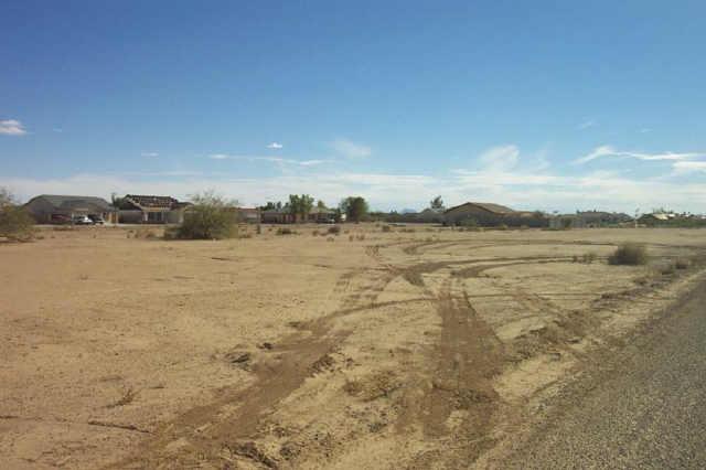 14773 S Redondo St., Arizona City, AZ 85223