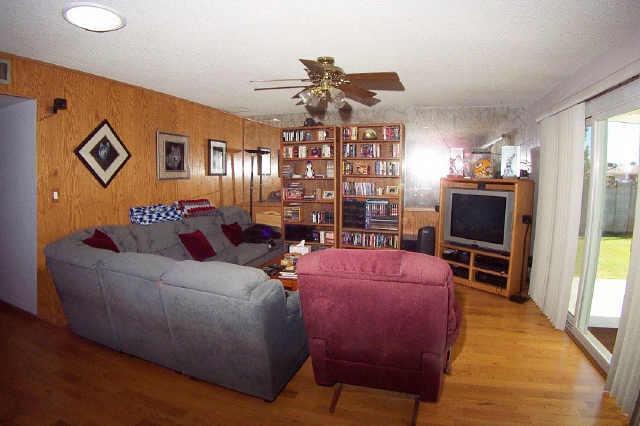 1119 E Manhatton Dr., Tempe, AZ 85282